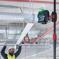 Лазерный уровень Bosch Professional GLL 3-80 CG Thumb