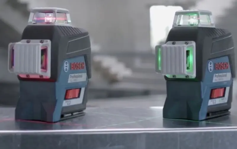 Nivela cu laser Bosch Professional GLL 3-80 CG + BM 1 + suport + L-Boxx