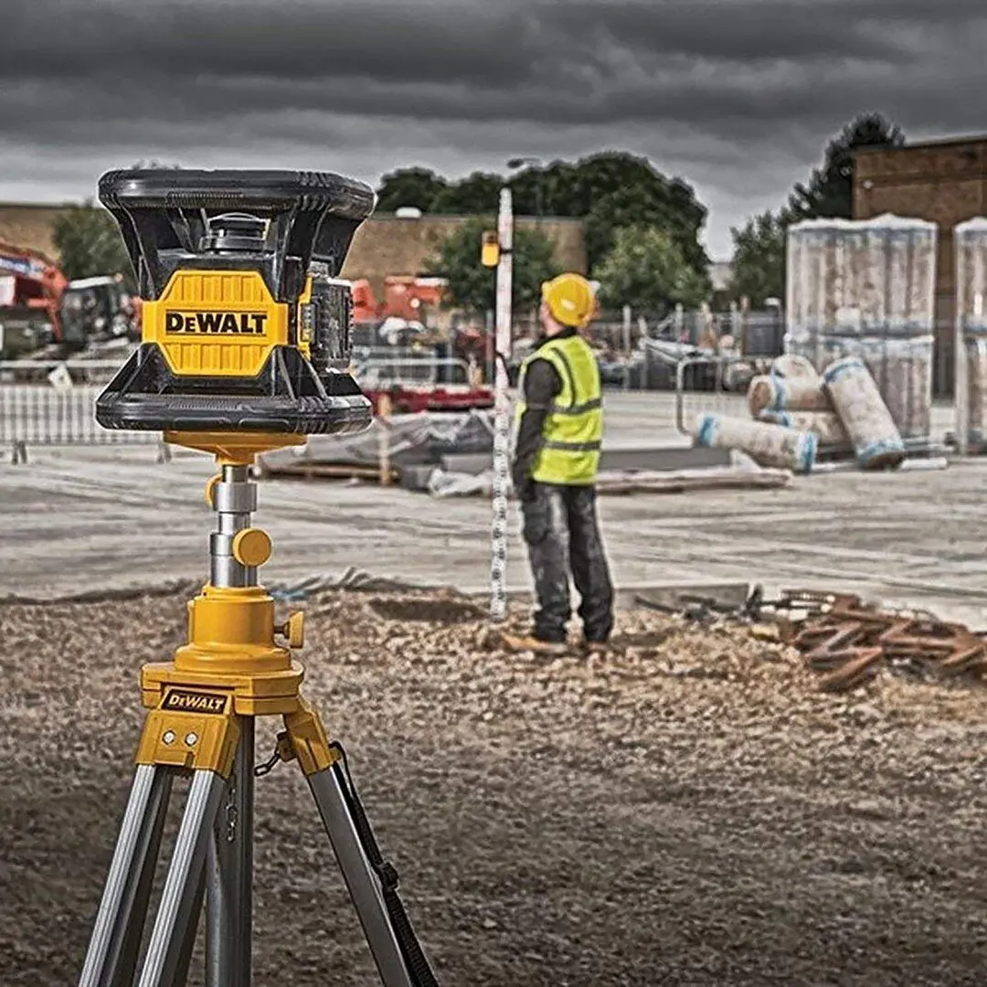 Лазерный уровень Dewalt DCE074D1R-QW