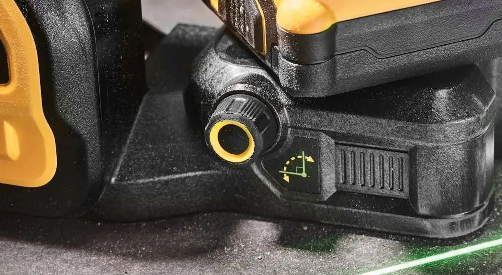 Лазерный уровень Dewalt DCE089D1G18