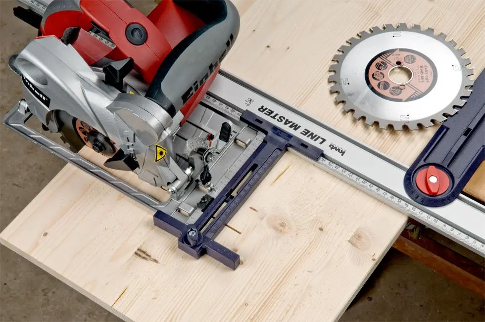 Set universal pentru taiere KWB Line Master 783908