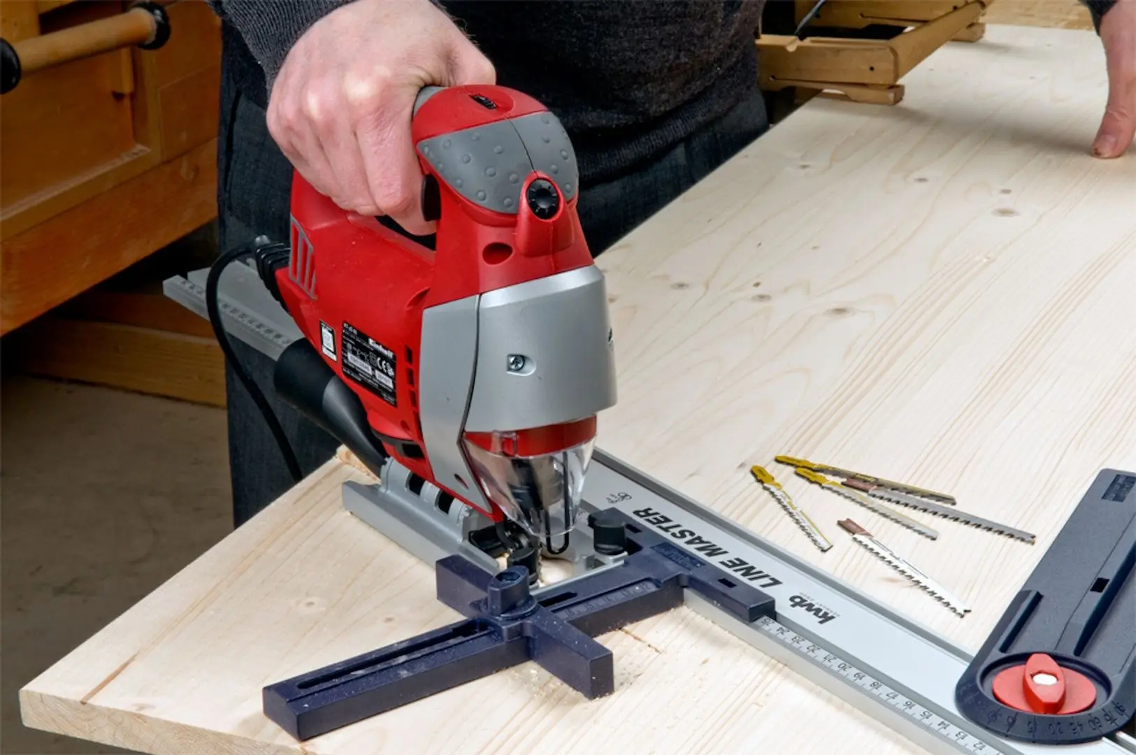 Rigla cu echer KWB Line Master 784008