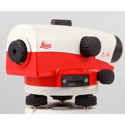 Nivela cu laser Leica NA730 plus Thumb