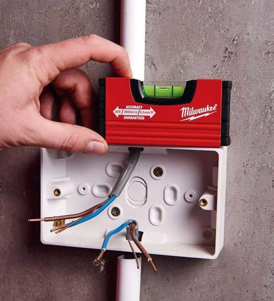 Set instrumente Milwaukee 4932471129 (Red/Black)