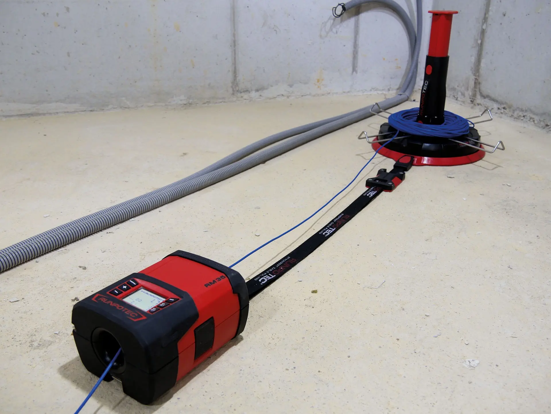 Цифровой измеритель длины кабеля Runpotec RM35