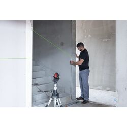 Лазерный нивелир Sola Crossline P2 Green Thumb