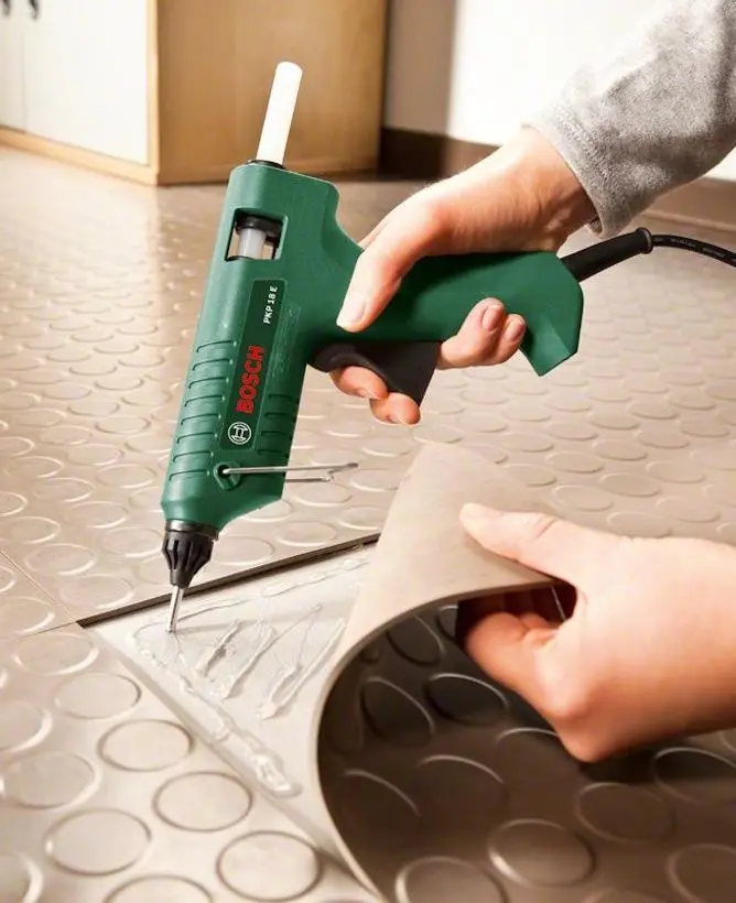 Клеевой пистолет Bosch PKP 18 E