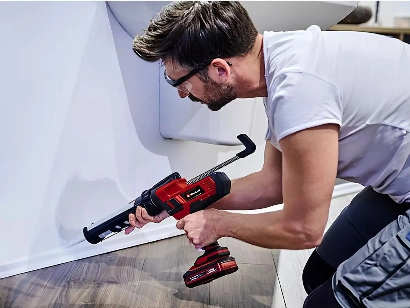 Pistol cu ​​baterie pentru lipici si etansant Einhell TE-SG 18/10 Li - Solo 4522250