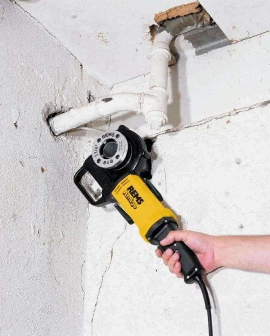 Клупп электрический резьбонарезной Rems Amigo Kit 530020