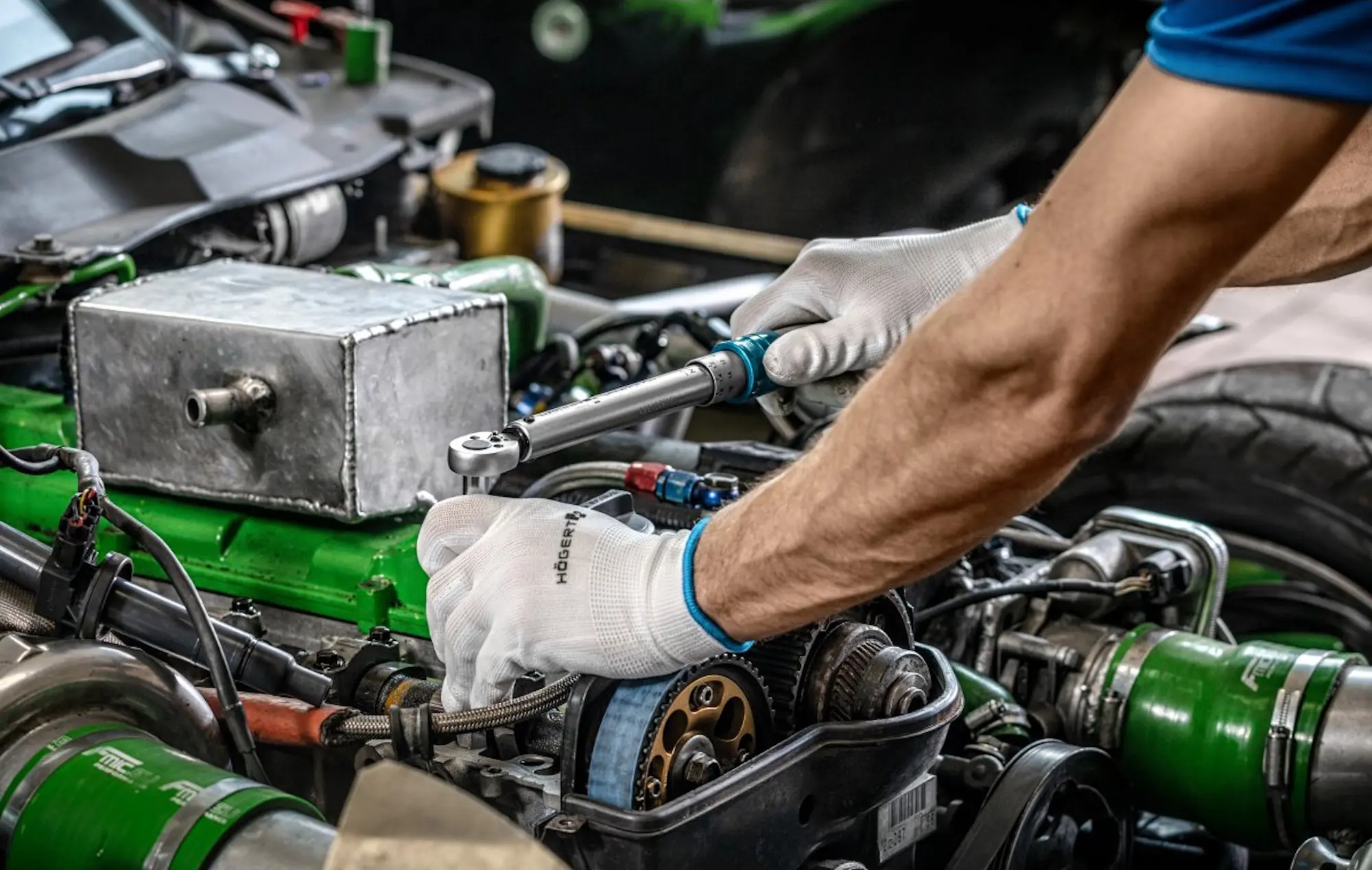 Динамометрический ключ Hoegert HT1W701