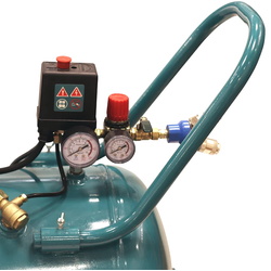 Компрессор Total TC1301006 Thumb