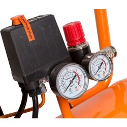 Compresor Vihri KMП-400/100P Thumb