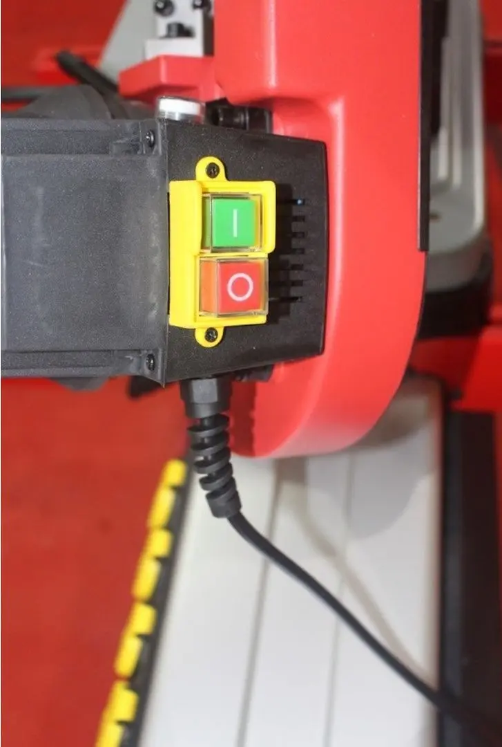 Fierastrau cu banda Holzmann BS125M