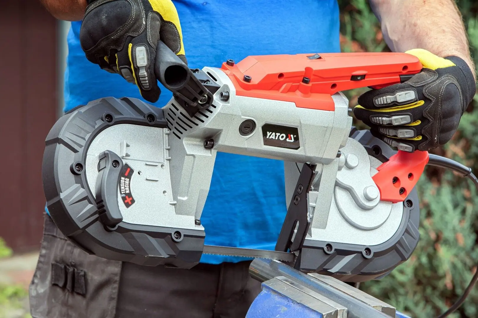 Ferastrau cu banda Yato YT-82185