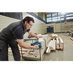 Аккумуляторный лобзик Bosch Professional GST 12V-70 Solo Thumb