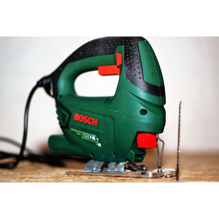 Лобзик Bosch PST 700 E купить в Кишиневе, Молдове | SMADSHOP.MD