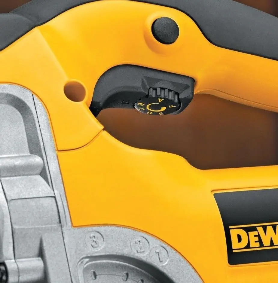 Лобзик DeWALT DW331KT