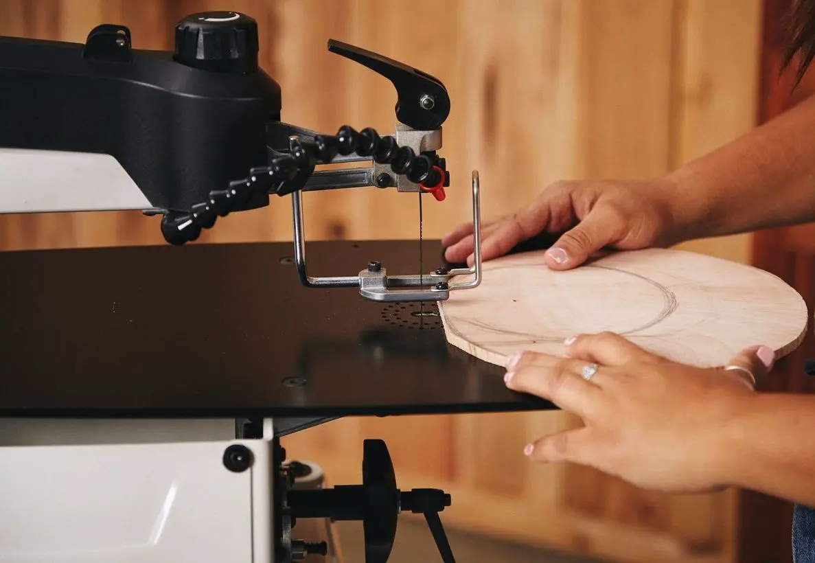 Fierastrau electric de masa Jet JWSS-18B