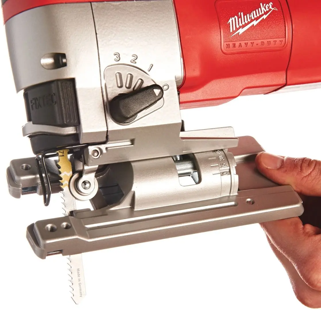 Ferăstrău pentru traforaj Milwaukee JSPE135TX