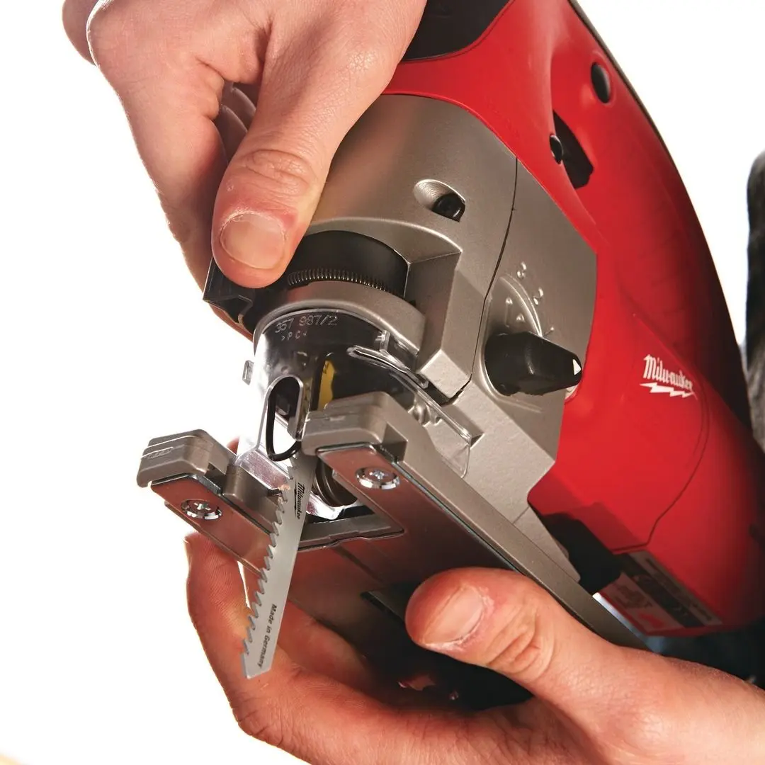 Ferăstrău pentru traforaj Milwaukee JSPE135TX