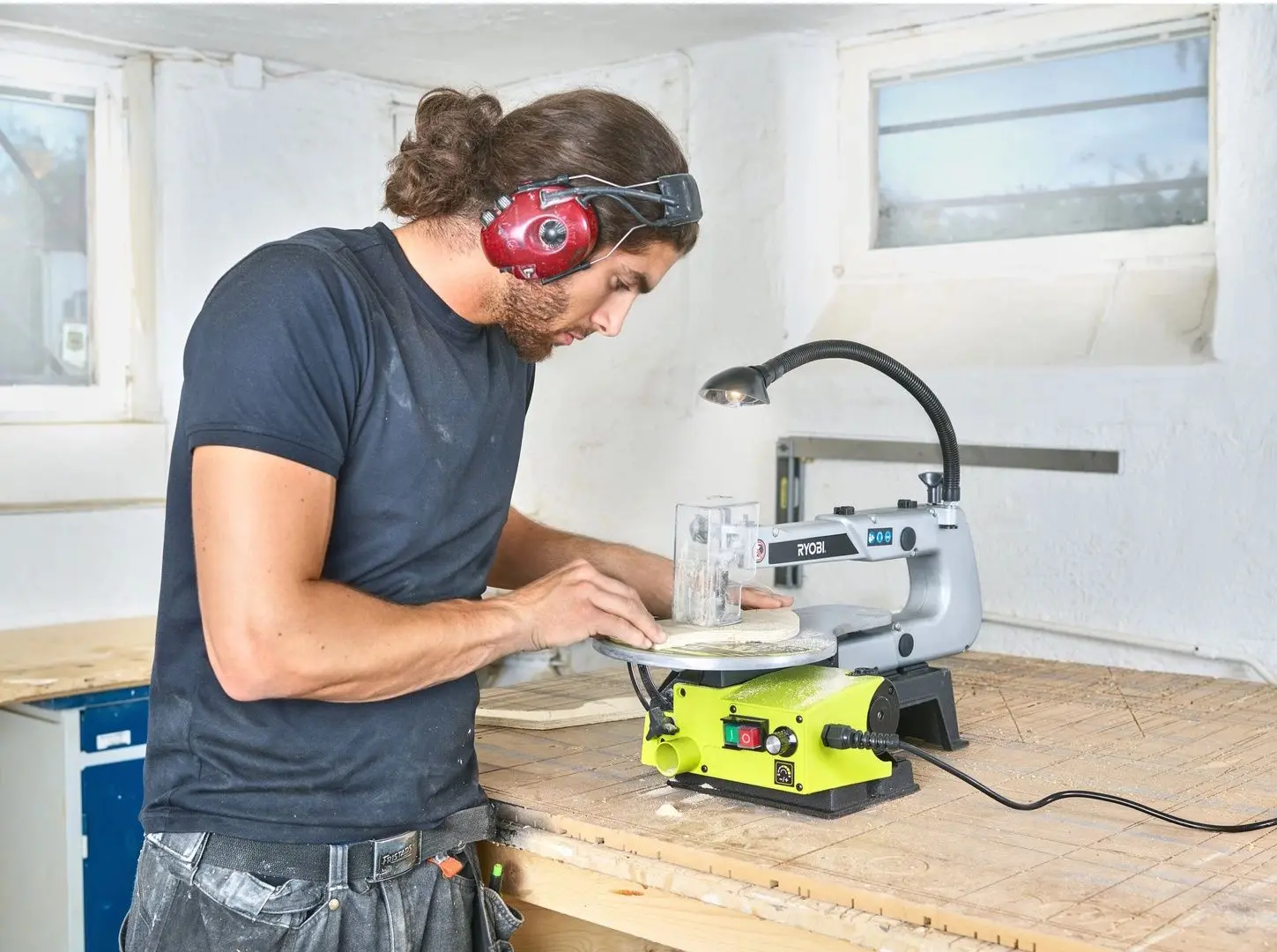 Лобзиковый станок Ryobi RSW1240G