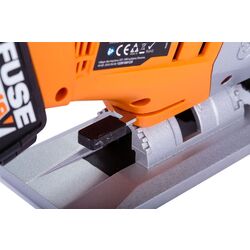 Электролобзик Villager Fuse VLN 1120 Solo Thumb