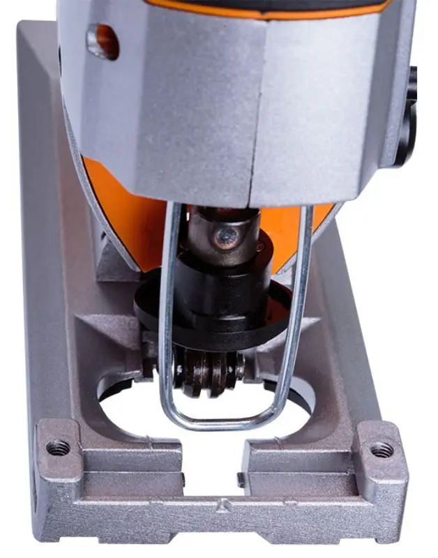 Электролобзик Villager Fuse VLN 1120 Solo