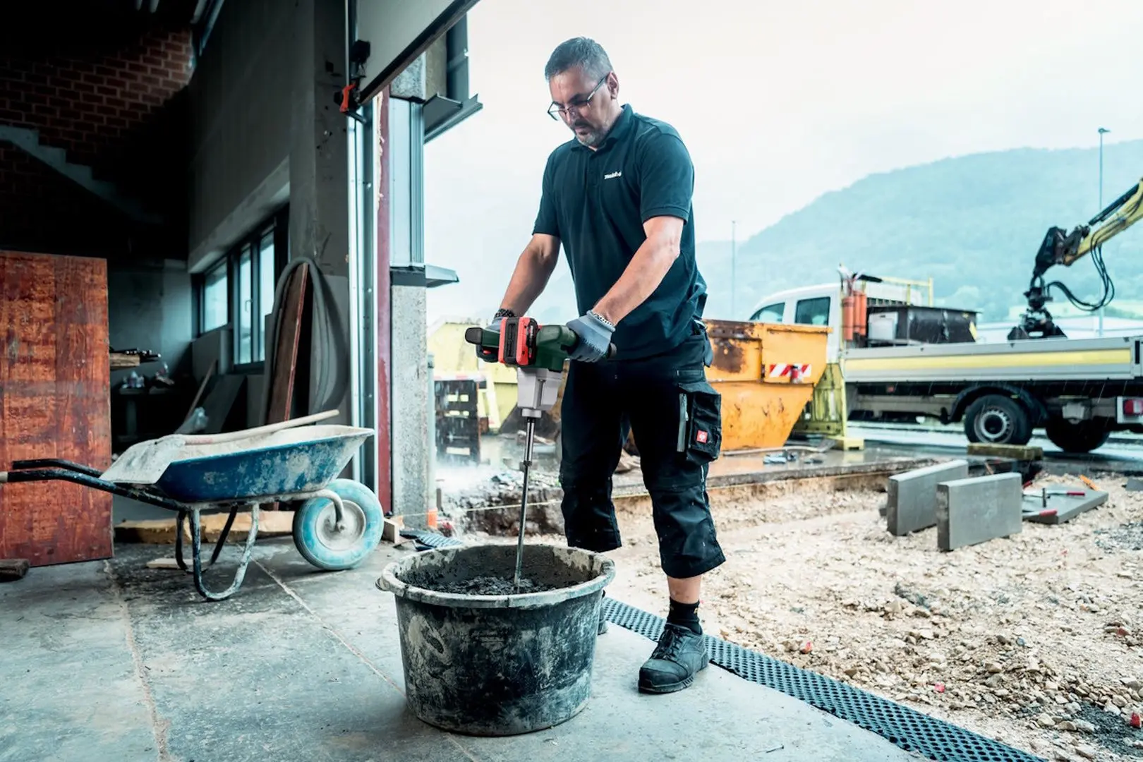 Mixer de beton cu acumulator Metabo RW 18 LTX BL 140-2