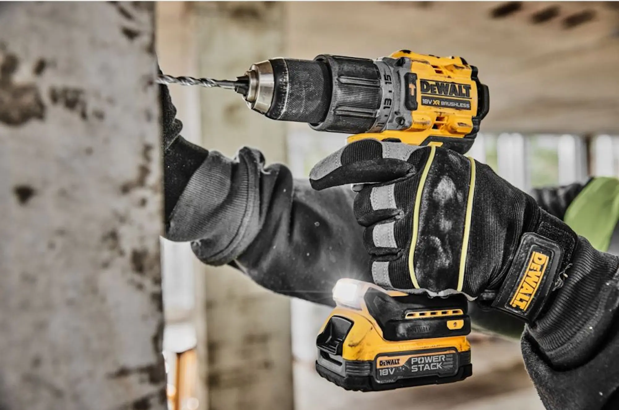 Набор аккумуляторных инструментов Dewalt DCK2050H2T