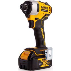 Set intrumente Dewalt DCK2062M2T Thumb