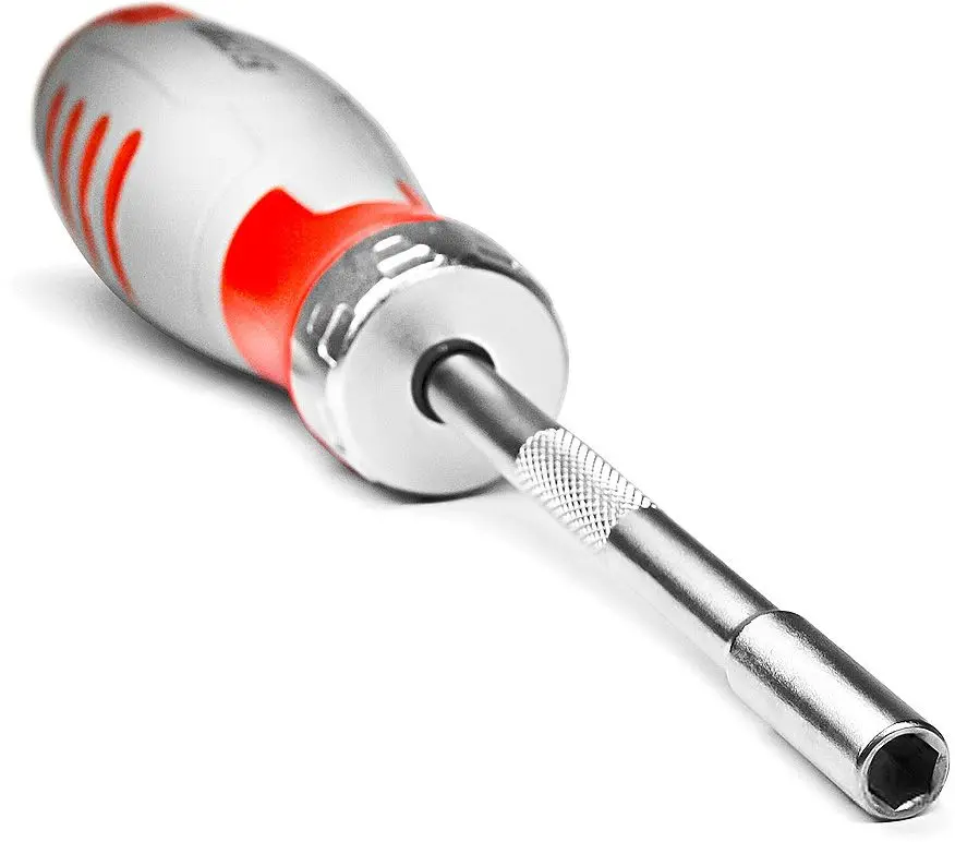 Набор отвертка + биты Stark 502412000