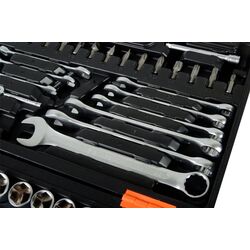 Набор торцовых головок с трещоткой Vihri 73/6/7/6 Thumb