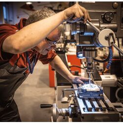 Menghina pentru gaurit Wilton Q100 Thumb