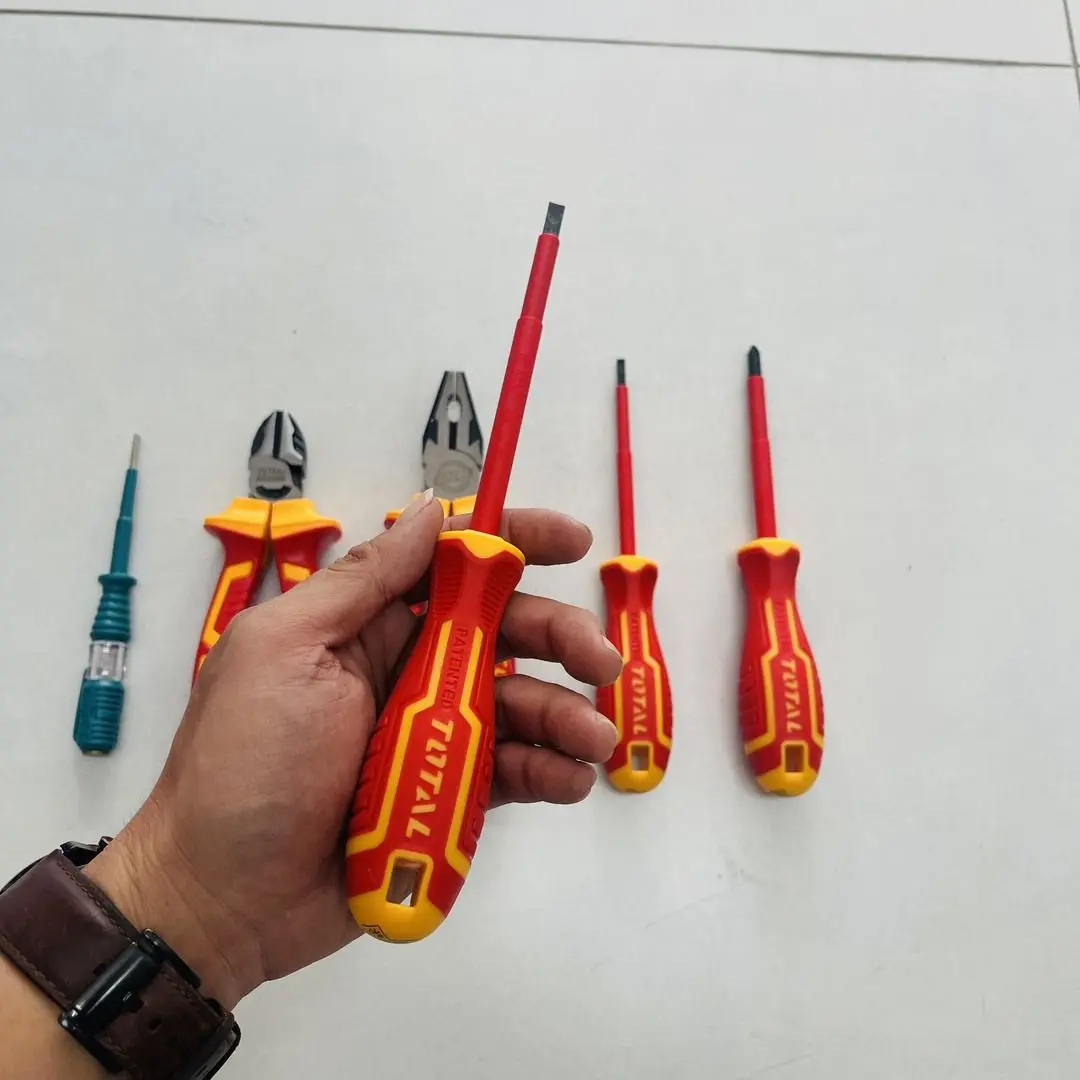 Set scule Total Tools THKIST3062 (Red/Yellow)