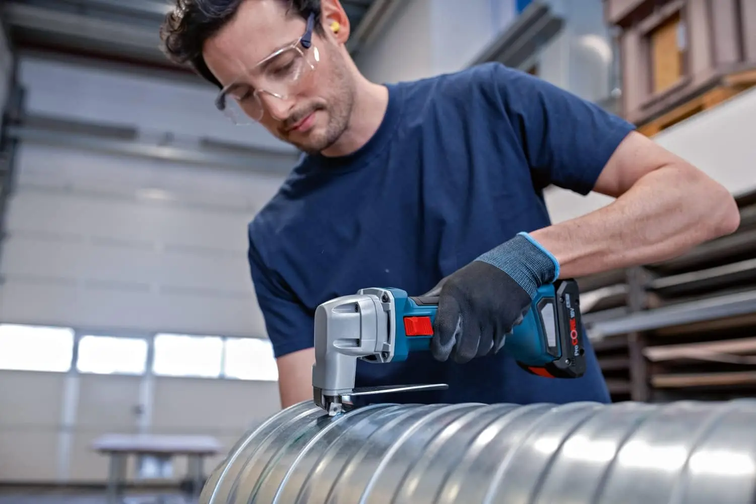 Foarfece de taiat tabla Bosch Professional GSC 18V-16 E 2x4.0 Ah + L-Boxx