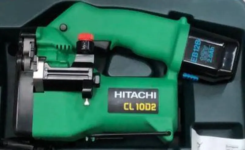 Masina de debitatat tija filetata cu acumulator Hitachi CL10D2LD