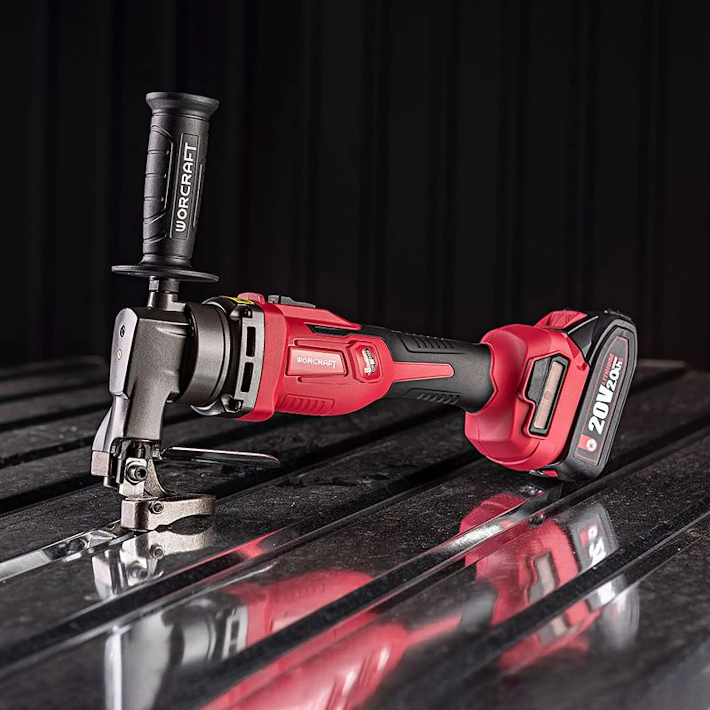 Аккумуляторные ножницы по металлу Worcraft CHMS-S20LiB