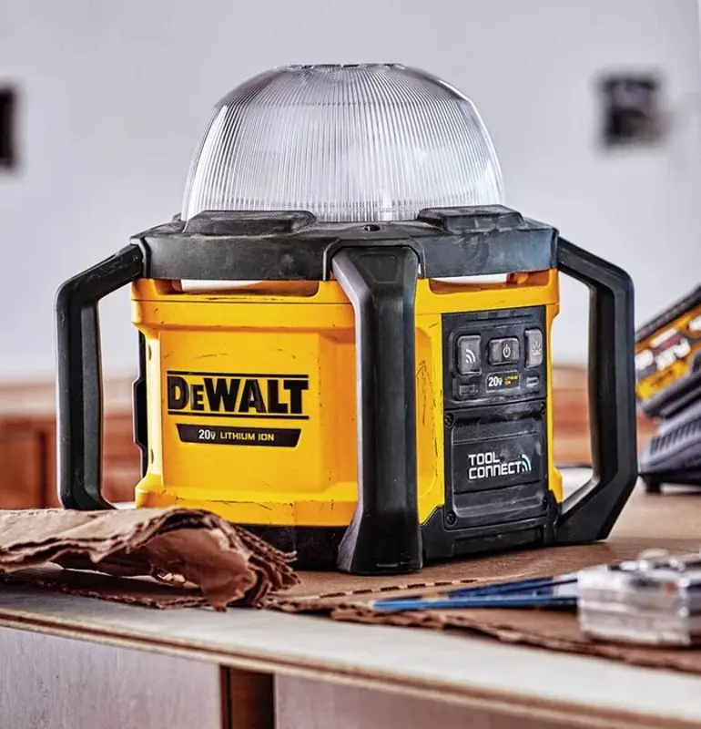 Lanterna LED Dewalt DCL074 (Yellow/Black)
