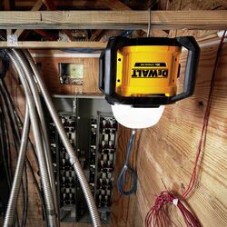 Lanterna LED Dewalt DCL074 (Yellow/Black) Thumb