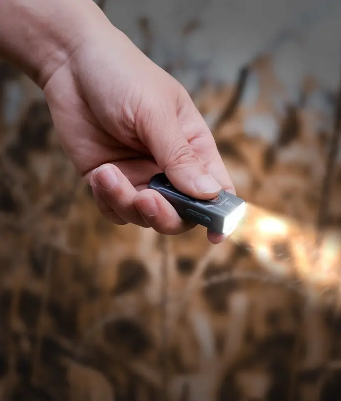 Фонарик-брелок Fenix ​​E03R (Blue)