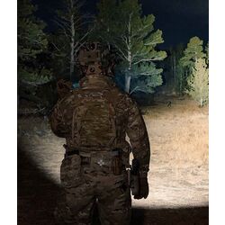 Фонарик Fenix TK20R (Black) Thumb