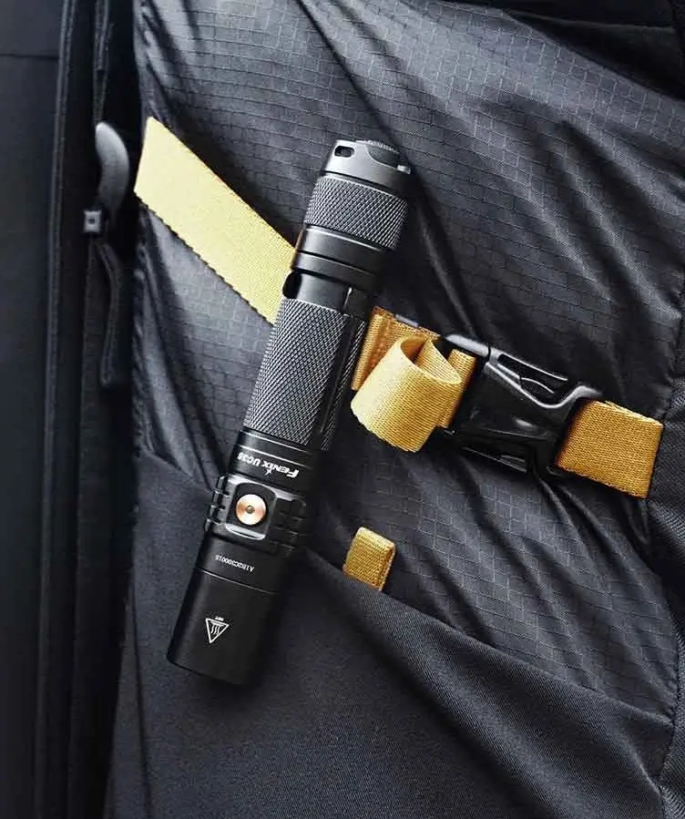 Фонарик Fenix UC35 (Black)