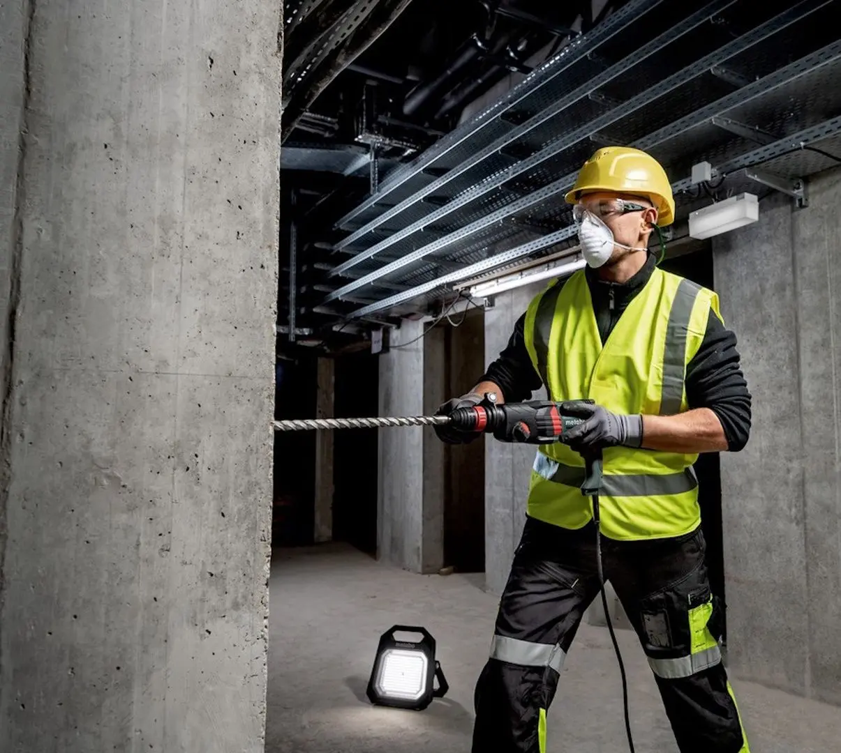 Аккумуляторный прожектор Metabo BSA 18 LED 10000 (Black/Green)