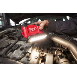 Аккумуляторный прожектор Milwaukee M12 PAL-0 (Black/Red) Thumb