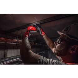 Аккумуляторный прожектор Milwaukee M12 PAL-0 (Black/Red) Thumb