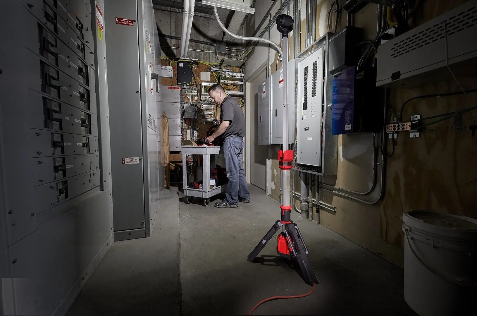 Reflector LED cu acumulator Milwaukee M12 SAL-0 (Solo)