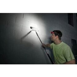 Налобный фонарь Milwaukee HL-SF Thumb