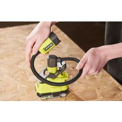 Аккумуляторный фонарь Ryobi RLCF18-0 (Green/Black) Thumb