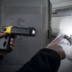 Lanterna LED Trotec PWLS01-3(Black/Yellow) Thumb