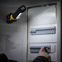 Lanterna LED Trotec PWLS01-3(Black/Yellow) Thumb